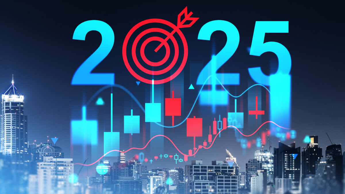 year 2025 with an arrow in the bullseye of a target